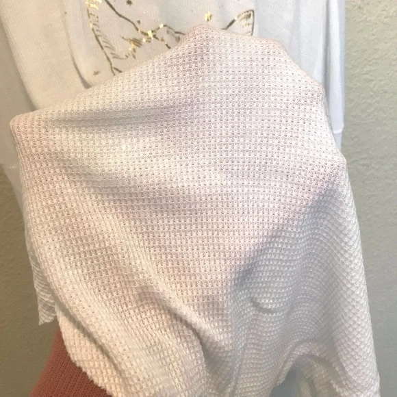 NWOT Wildfox Thermal 🤍 - Picture 4 of 6